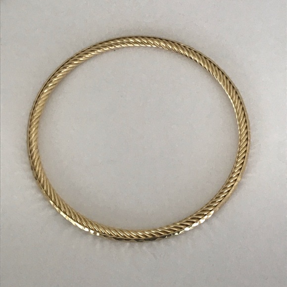 David Yurman 18k Gold Hammered Cable Bracelet - Picture 7 of 8